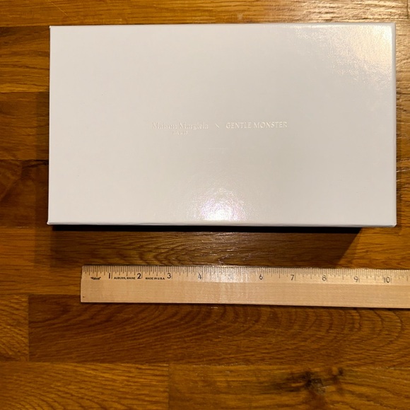 Maison Martin Margiela x Gentle Monster - Box - White - Picture 2 of 7